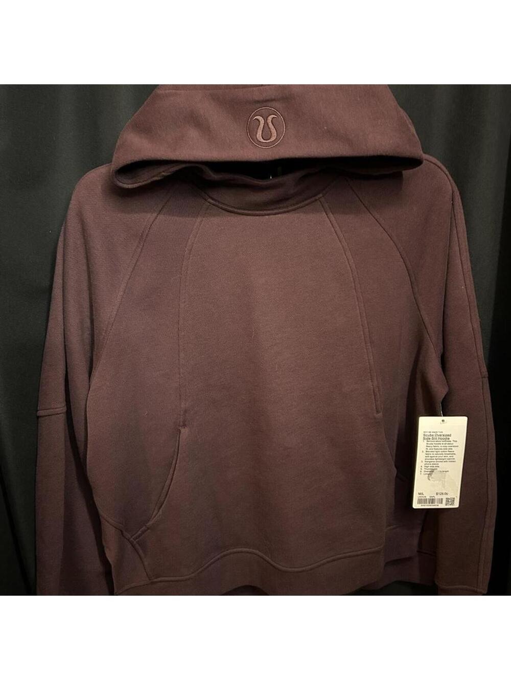 Lululemon Scuba Oversized Side-Slit Hoodie in size M/L